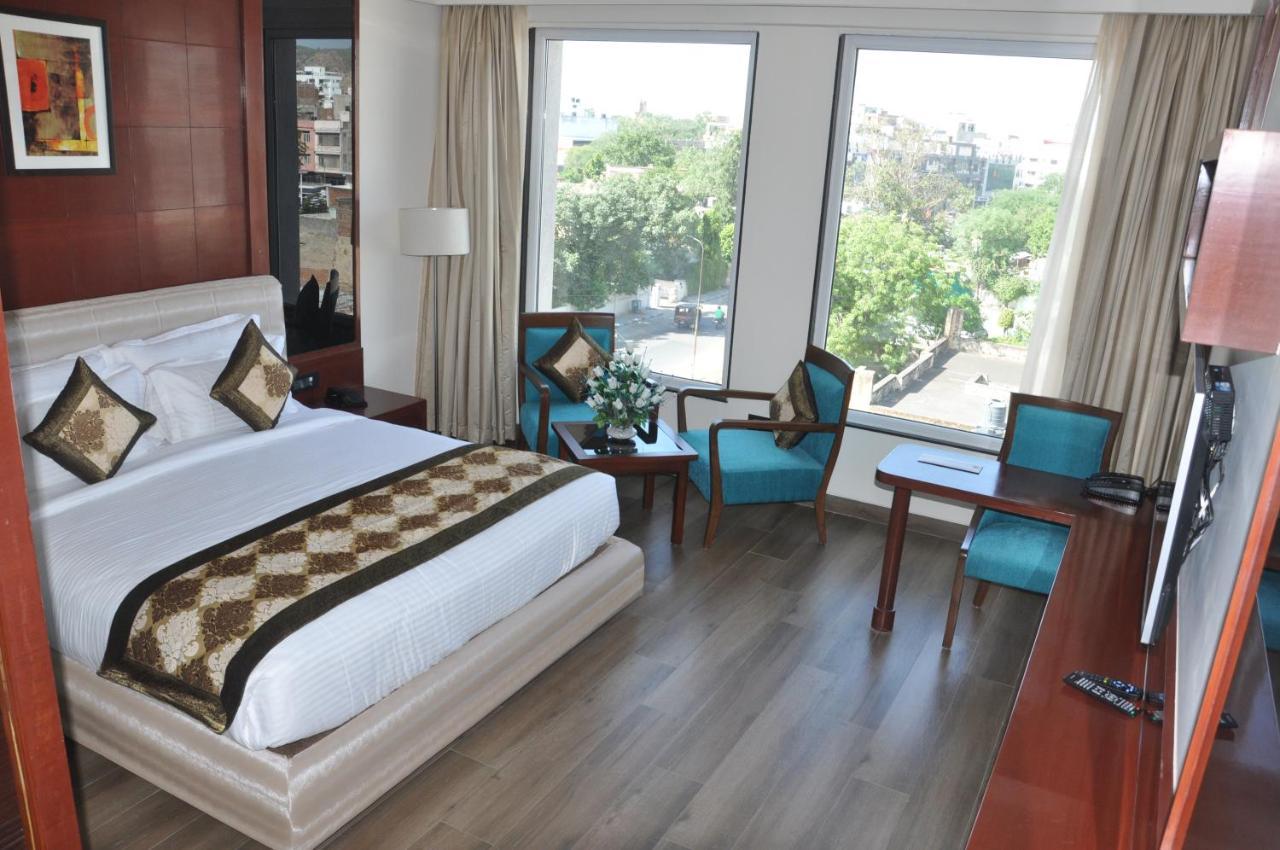 Spree Hotel Jaipur Dış mekan fotoğraf